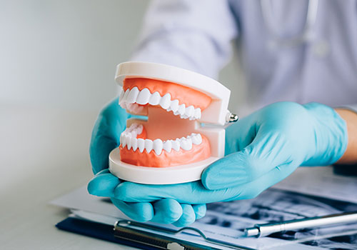 Denture